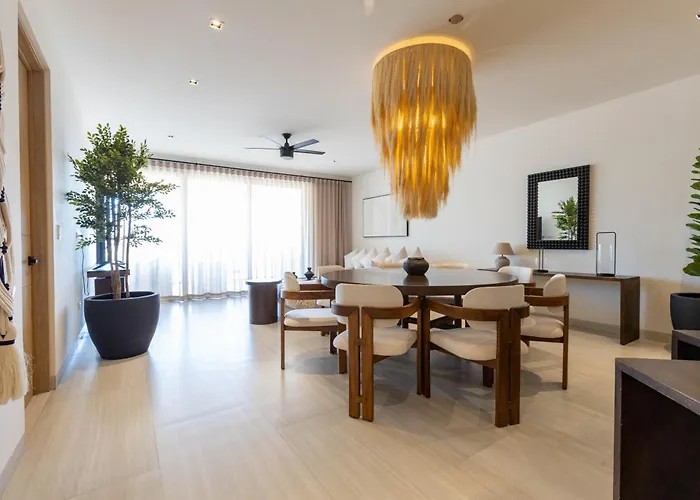 Luxury Pedregal - Views, Pool & Concierge Apartment