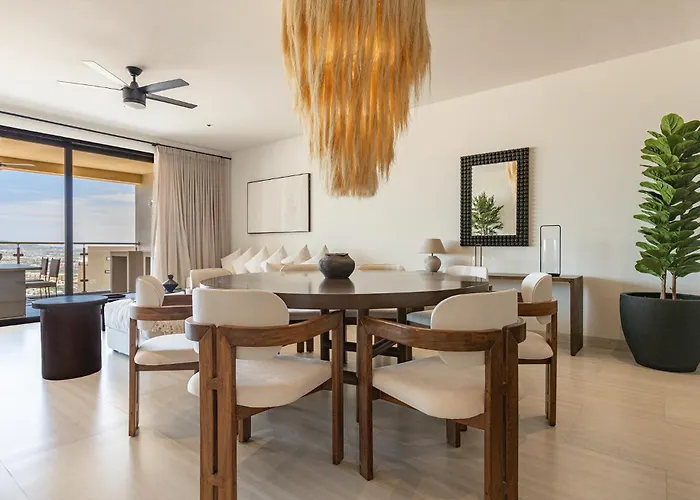 Luxury Pedregal - Views, Pool & Concierge
