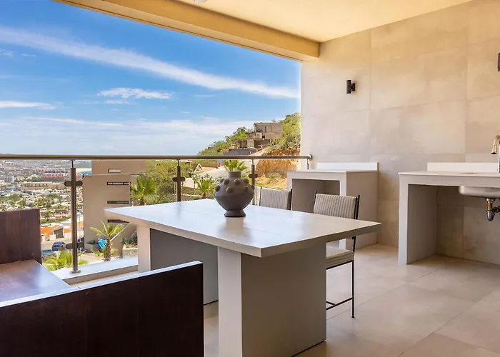 Luxury Pedregal - Views, Pool & Concierge Apartment Cabo San Lucas